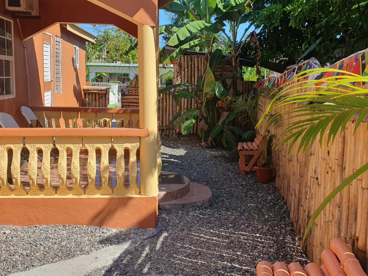 Mesmerize Guest House Port Antonio Eksteriør bilde